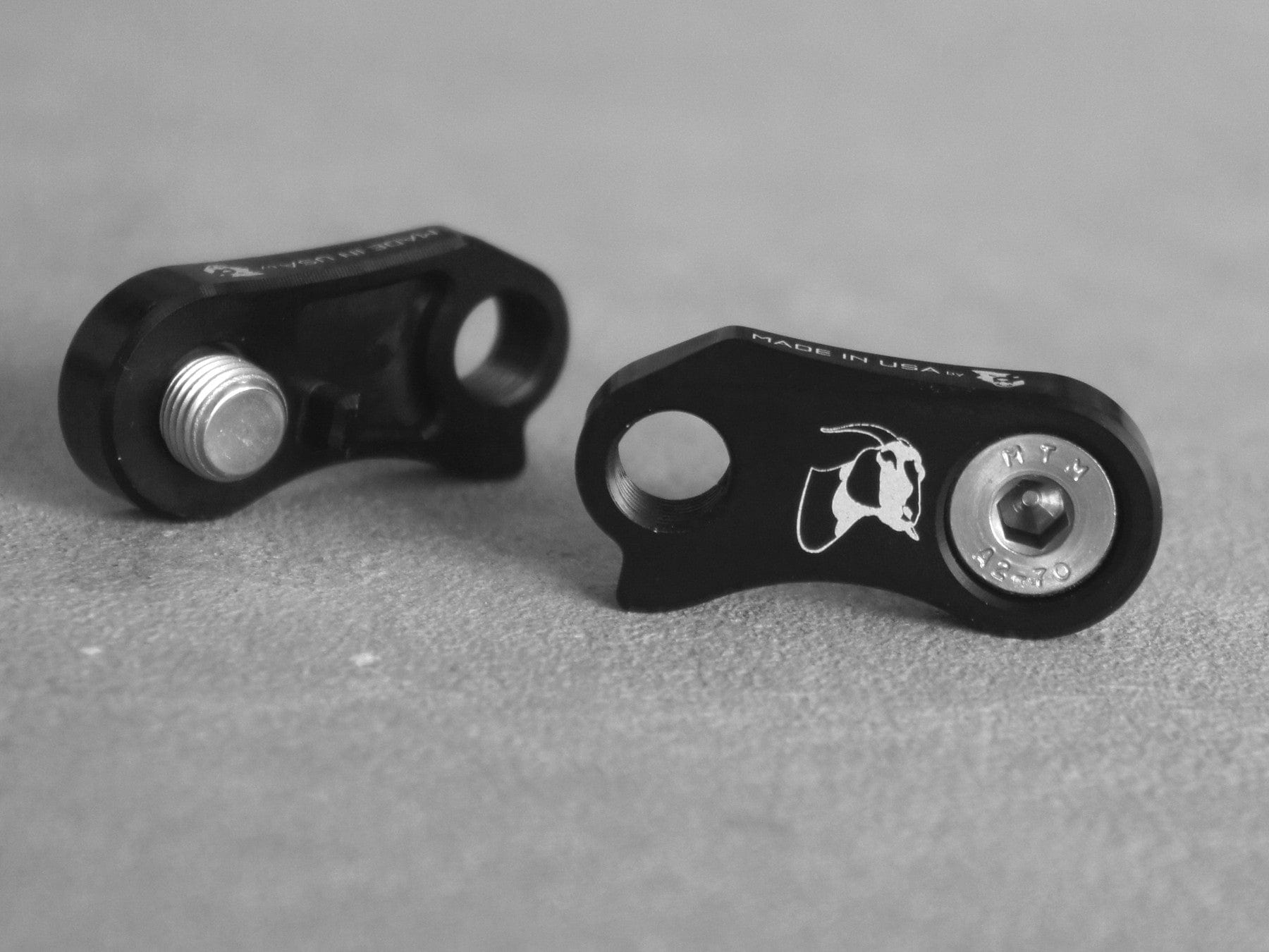 GoatLink Wolf Tooth Components